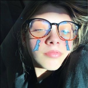 Meet your Posher, Brielle